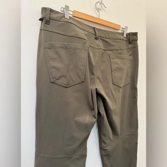 Lululemon ABC Pant Classic 32" *Warpstreme - Picture 6 of 7